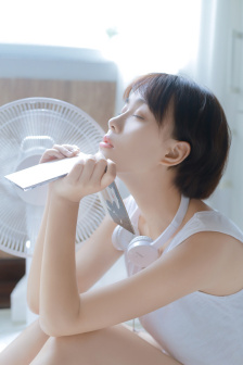 张艺谋和他的金陵十三钗